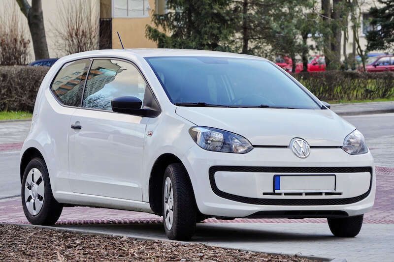 new-drivers-can-reduce-their-insurance-premiums-by-choosing-these-cars (1)